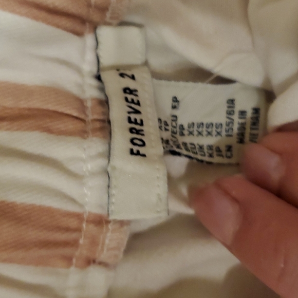 Fun Blush&White Statement Ankle Pants - Picture 5 of 7